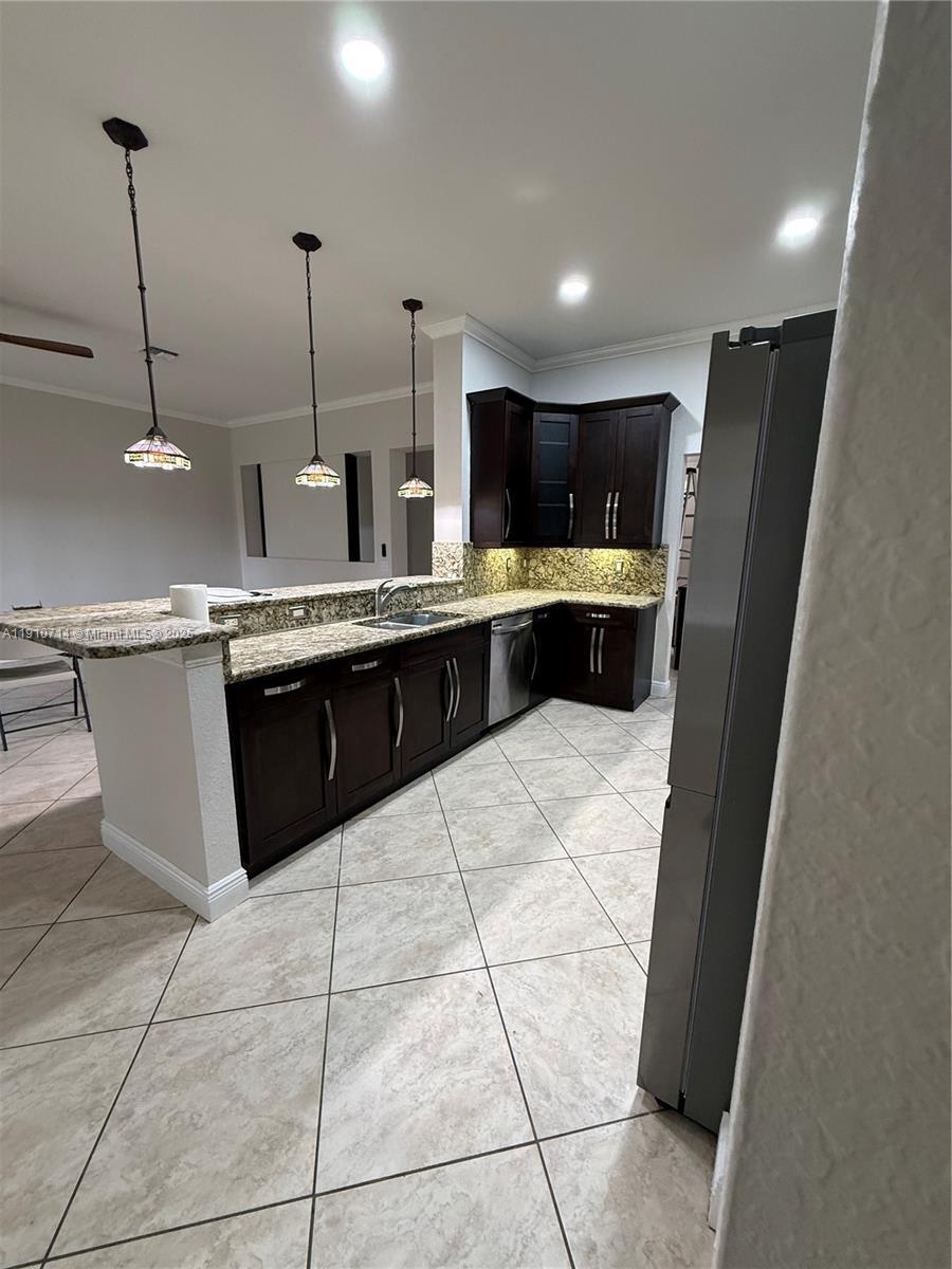 Building Photo - 1007 Nandina Dr