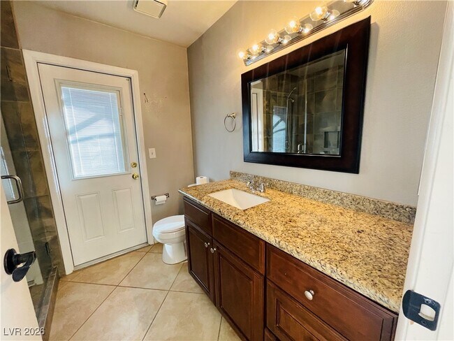 Building Photo - 8649 Trafalgar Dr