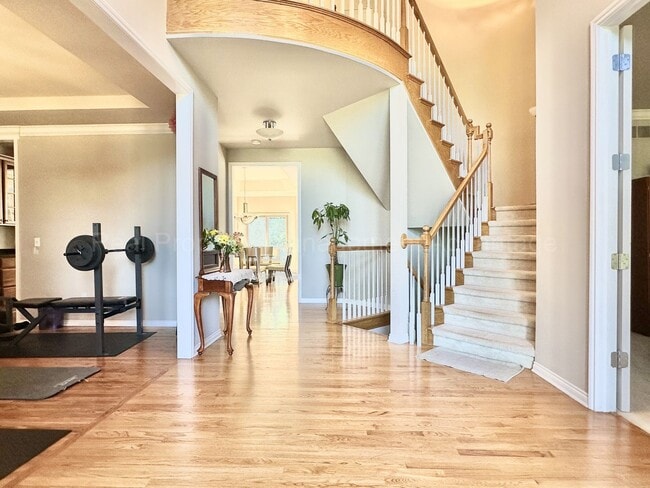 Building Photo - Spacious 4-Bed Colonial in Troy’s Stone Ha...
