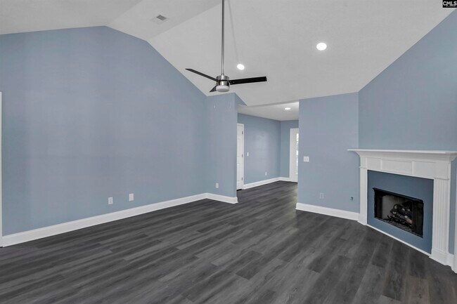 Building Photo - 509 Burnside Dr