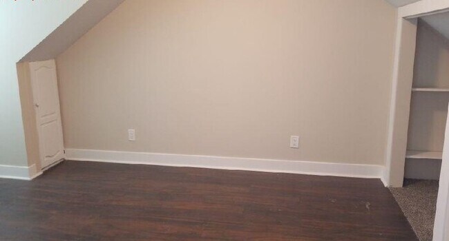 Building Photo - Beautiful Home Ready for Move-in