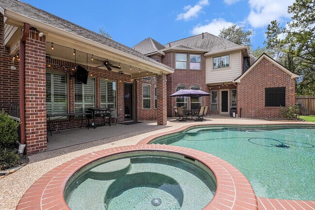 Building Photo - 13602 Spring Mint Dr