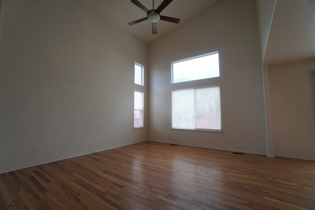 Building Photo - 6613 Payette Dr