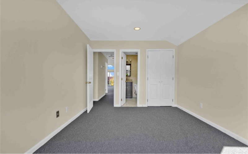 Building Photo - 88-20 70th Rd