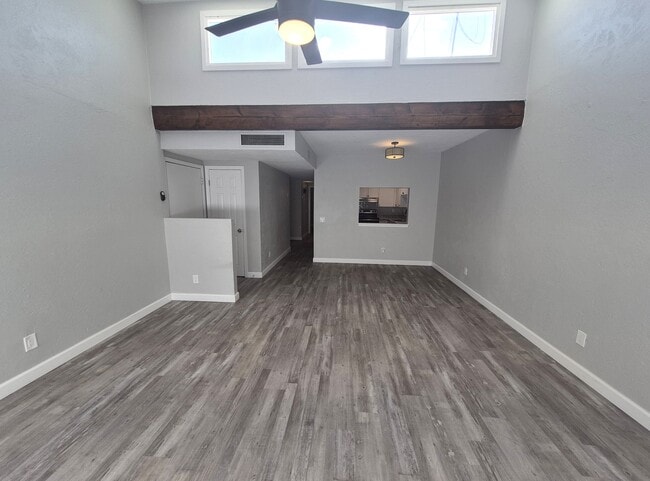 Building Photo - 3459 E Pima St