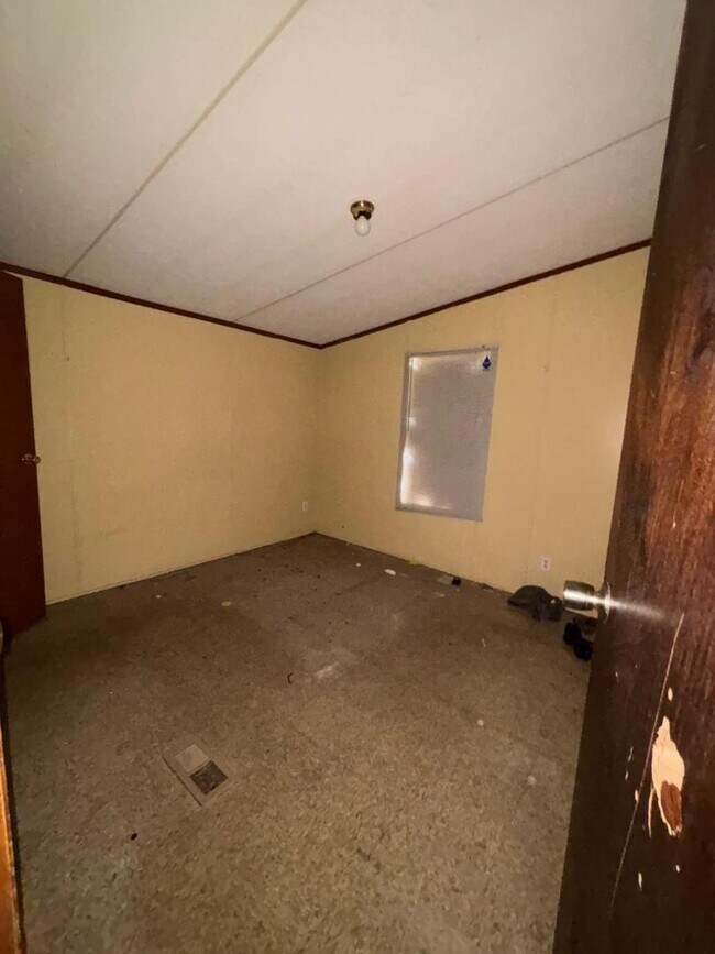 Building Photo - 307 Marcus crt