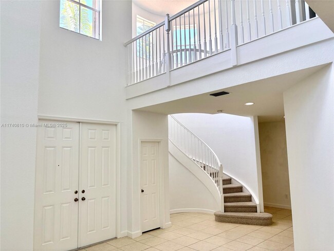 Building Photo - 10514 Galleria St