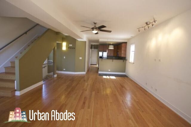 Building Photo - 3023 N Oakley Ave