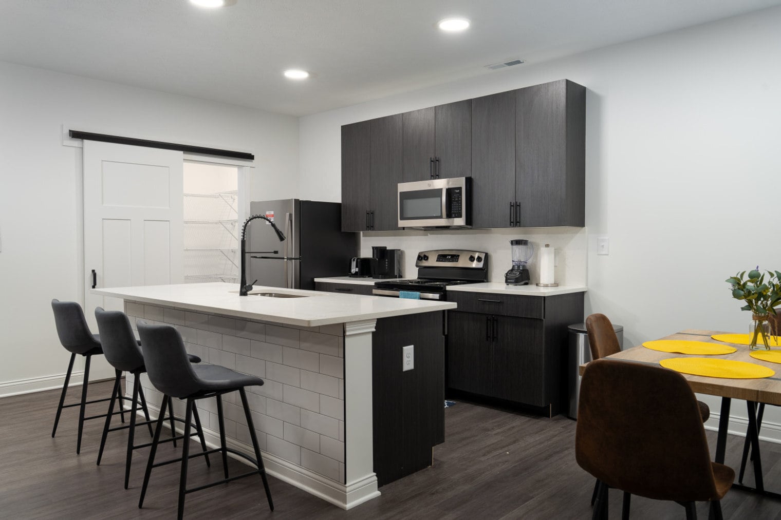 Building Photo - 5718 Elevated Way