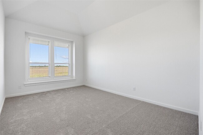 Building Photo - 16719 Lake Austin St
