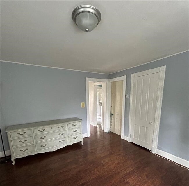 Building Photo - 58 Henry St