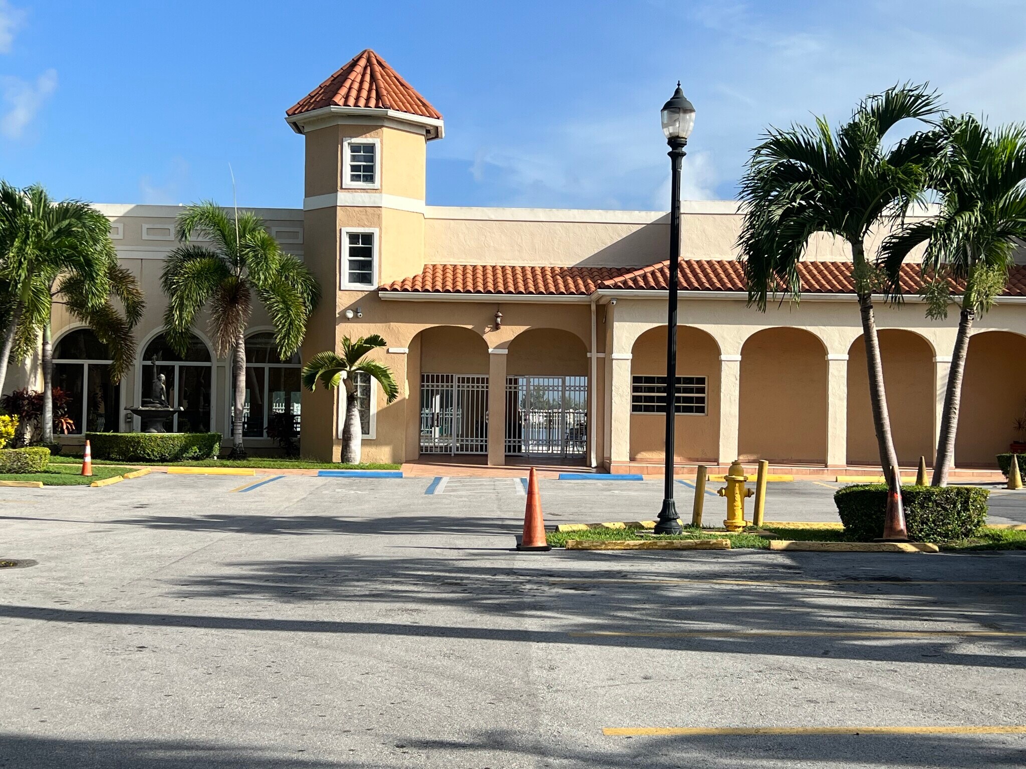 Building Photo - 1155 NW 124th Pl