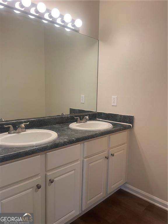 Building Photo - 4957 N Redan Cir