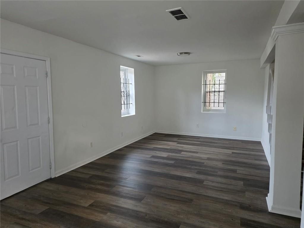 Building Photo - 210 Ormond St SW