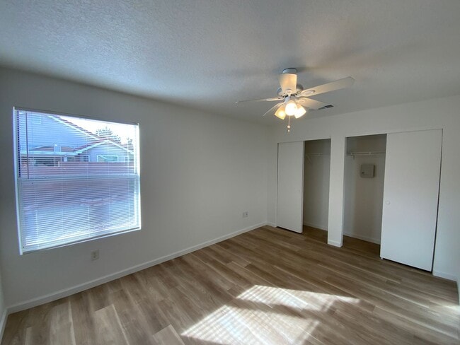 Building Photo - 4 Bedroom Single Story Home Available Near Paseo Del Norte Blvd NE & Universe Blvd NW!