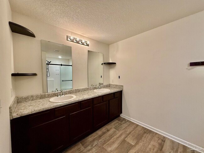 Building Photo - 6420 Churchill Cir
