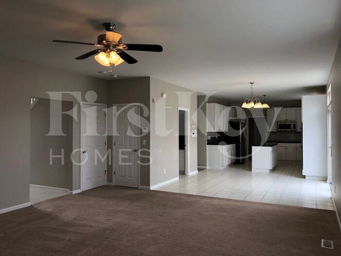 Building Photo - 611 Geiser Brook Ct