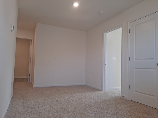 Building Photo - 7215 Jumping Jack Ln