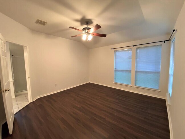 Building Photo - 15306 Bronze Leaf Ct