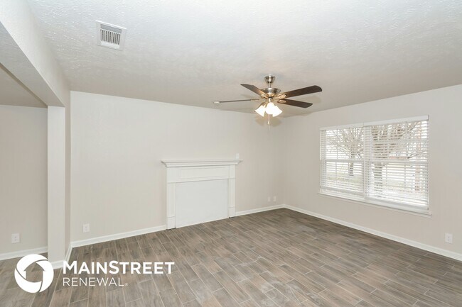 Building Photo - 1313 S Hampton Ct