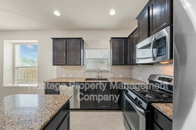 Building Photo - 6035 Hematite Rim