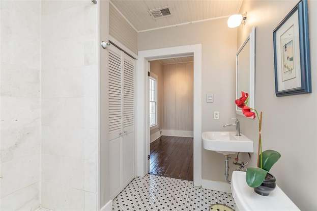 Building Photo - 2011 Decatur St