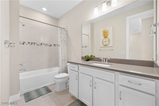 Building Photo - 9799 Everglades Dr