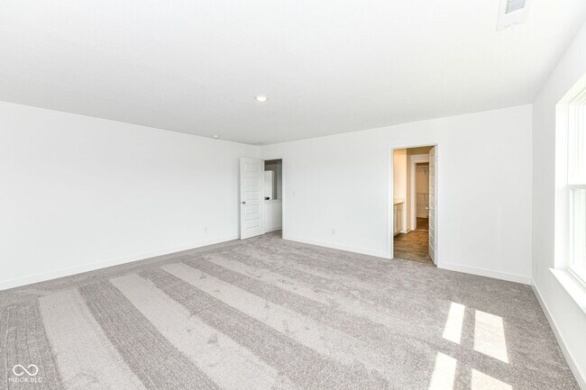 Building Photo - 1069 Sunderland Dr