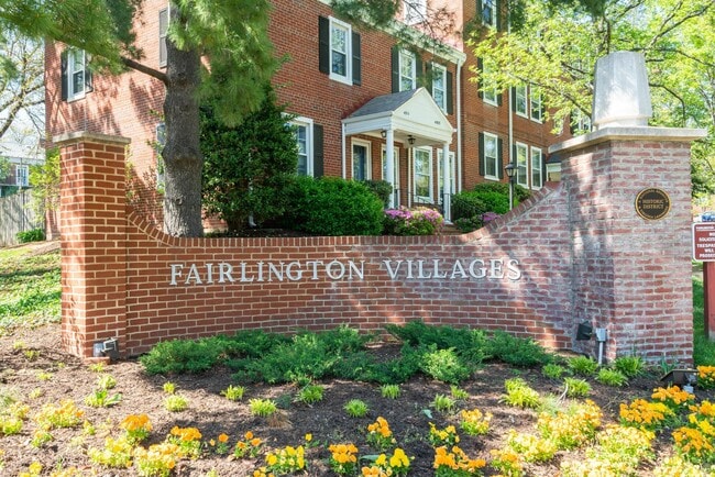 Building Photo - 3011 S Buchanan St