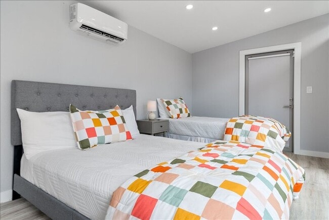 Building Photo - 6301 Santos St