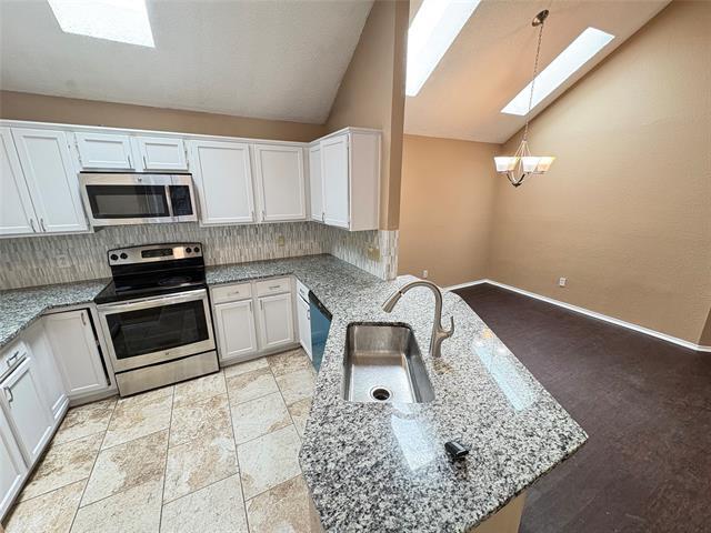 Building Photo - 928 Winchester Ln