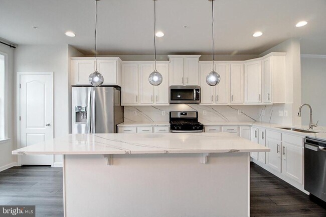 Building Photo - 3022 Osprey Way
