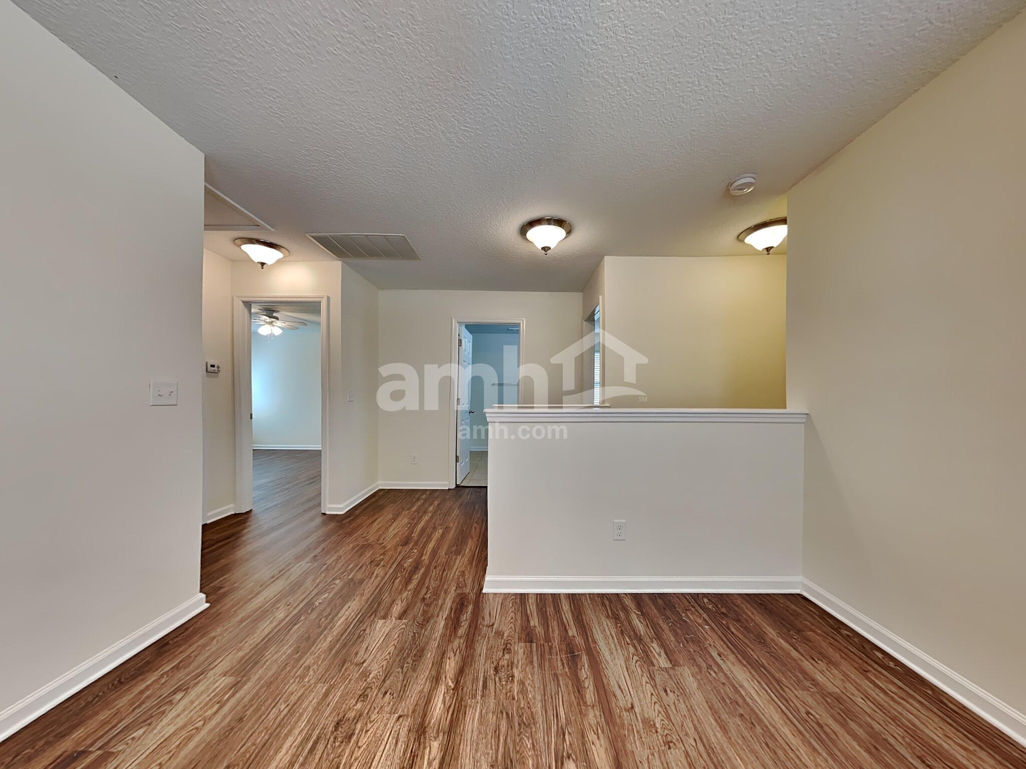 Building Photo - 235 Buck Run Way