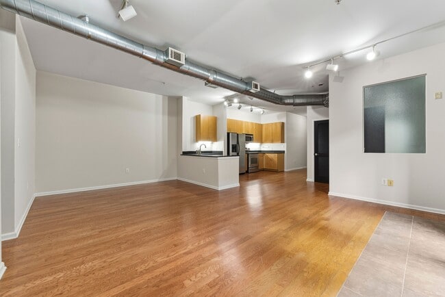 Building Photo - 5300 Peachtree Rd