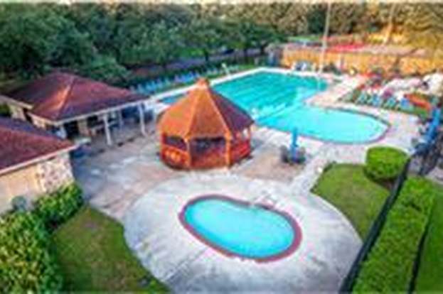 Building Photo - 2014 Briarstem Dr