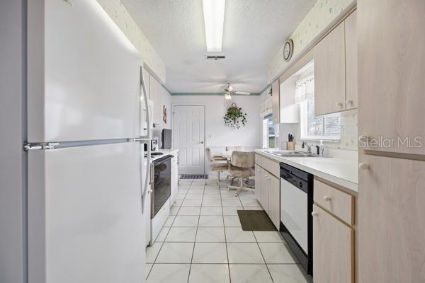 Building Photo - 17831 SE 96th Ave