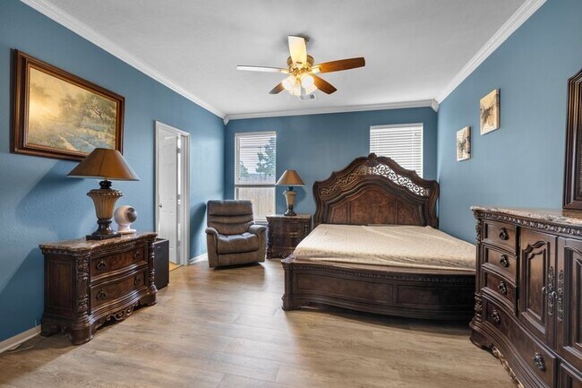 Building Photo - 12610 Redbud Villa Lane