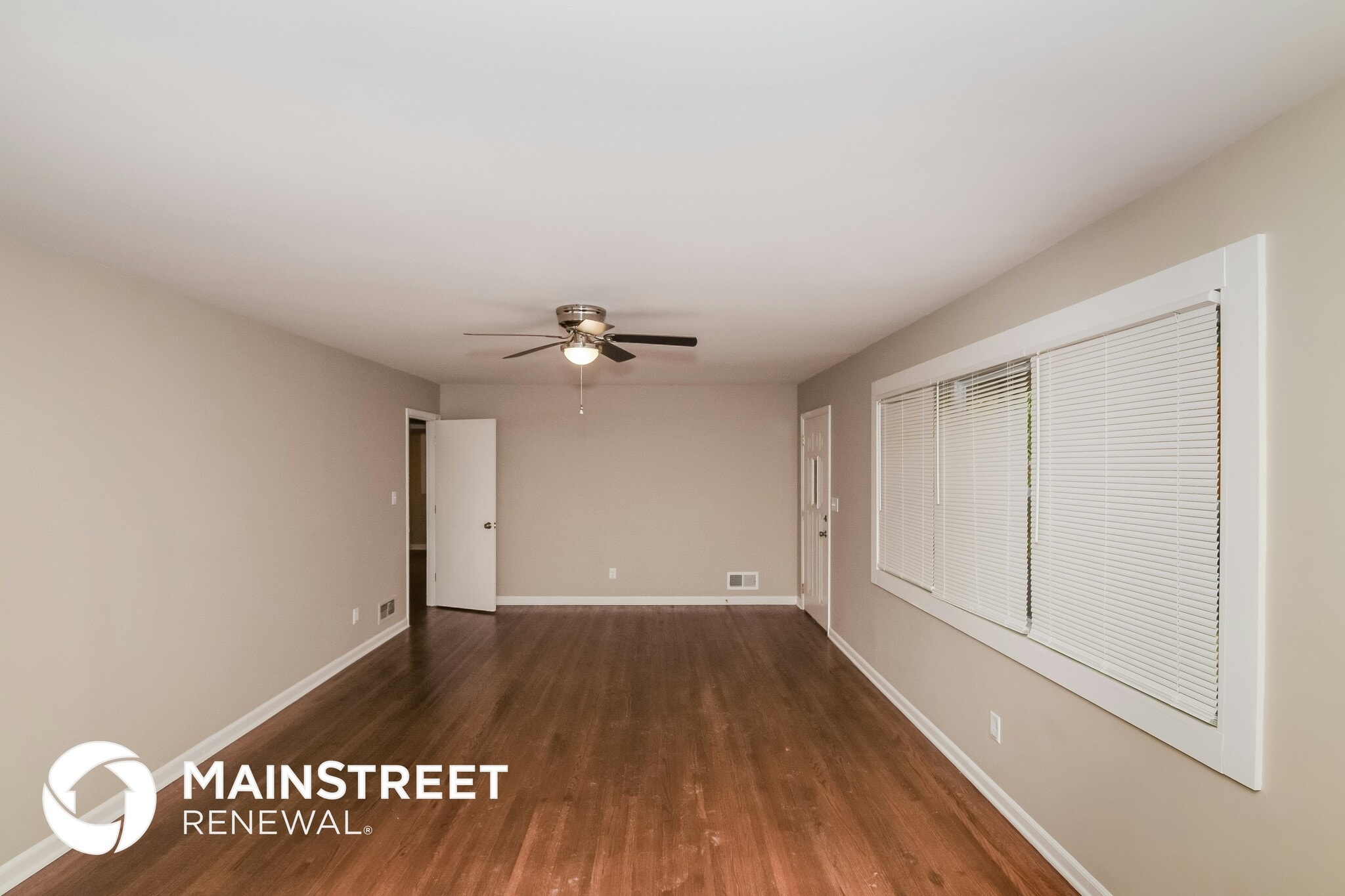 Building Photo - 428 18th Ct NW