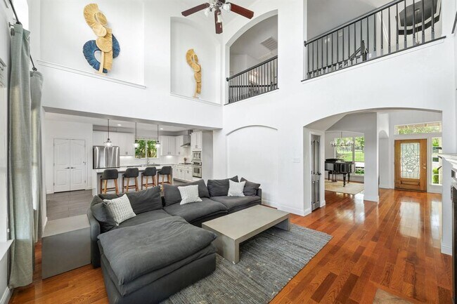 Building Photo - 16200 Spillman Ranch Loop