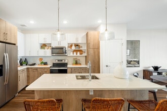 Building Photo - Compass at The Grove