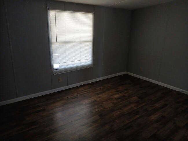 Building Photo - 251 Flat Creek Ln