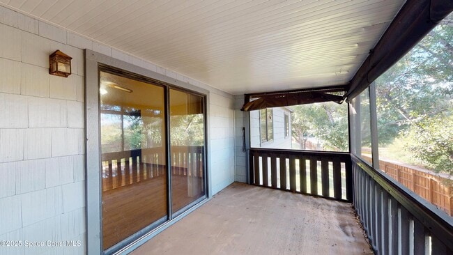 Building Photo - 9017 Manchester Ln