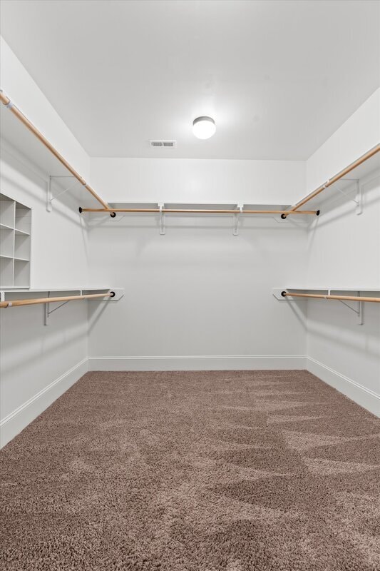 Building Photo - 121 Hilltop Ridge Dr