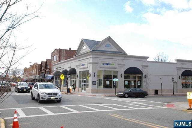 Building Photo - 119 Westwood Ave.