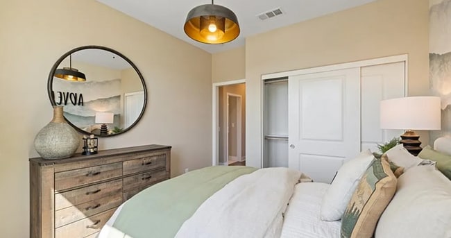 Building Photo - Newer 4BR Valencia Home in Solaire | Pool Community | Prime Location