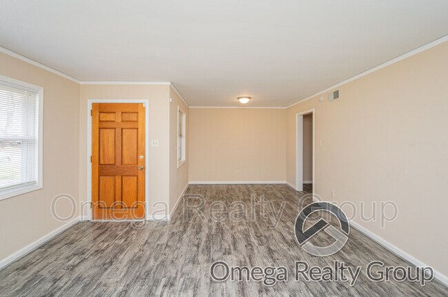 Building Photo - 3544 Cottonwood Dr