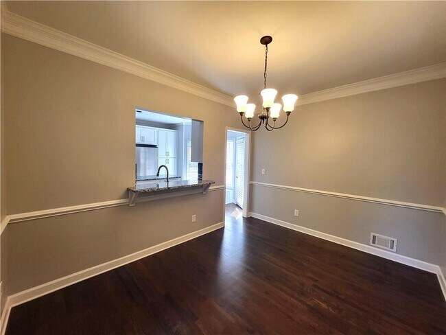 Building Photo - 1155 Davis Pl NW
