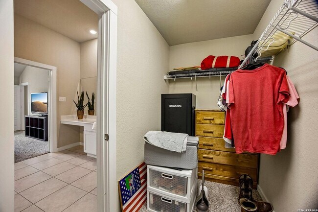 Building Photo - 10771 Francisco Way