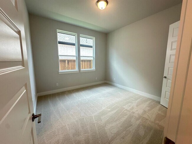 Building Photo - 4859 Antler Run Dr