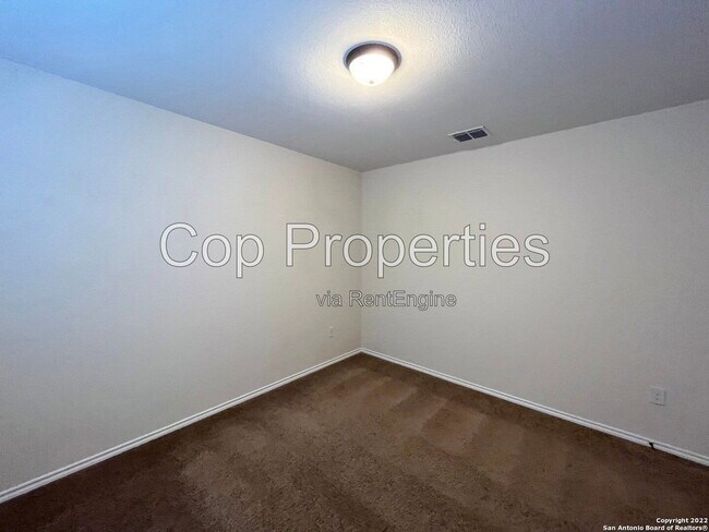 Building Photo - 8712 Azul Sky Ct